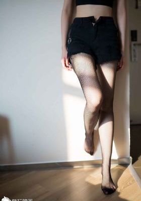 免费美女视频网站_HD高清完整版播放